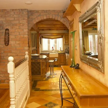 Copper Kettle Townhouse Homestay Killarney